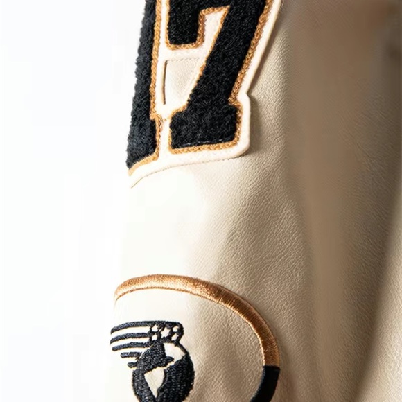 Loose Oversize Vintage Baseball Jacket With Embroidered Letters Print - Picture 4 of 5